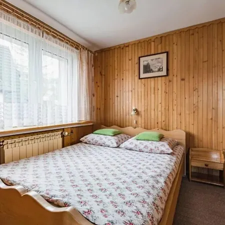 Dom Lesnik * 扎科帕内