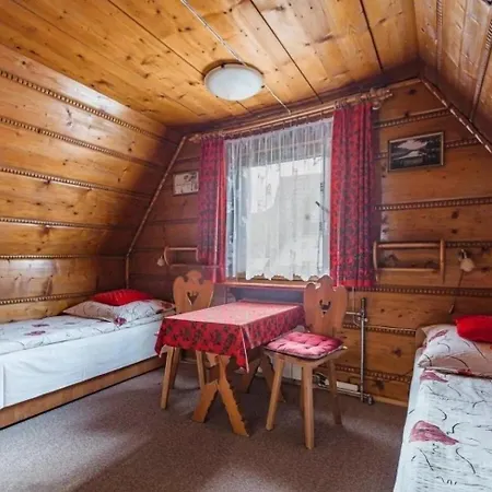 Dom Lesnik Homestay szállás