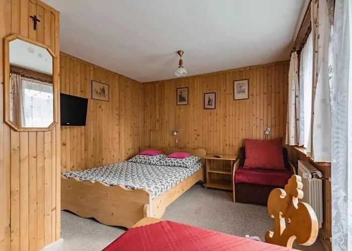 בית אירוח Dom Lesnik זקופאנה